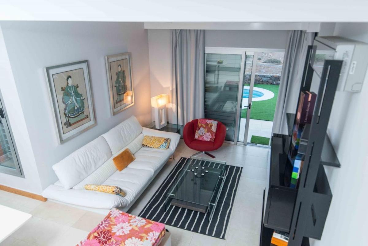 Lightbooking Piscina Privada Salobre Golf San Bartolomé Luaran gambar