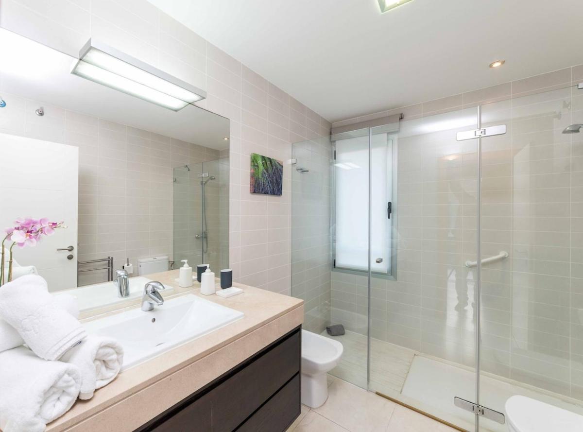 Lightbooking Piscina Privada Salobre Golf San Bartolomé Luaran gambar